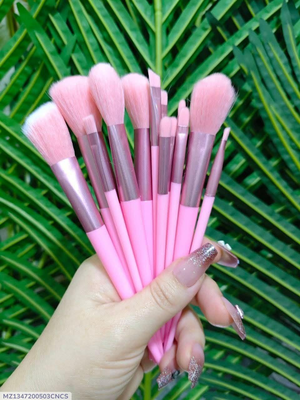 12 Pcs Reusable Pink Makeup Brushes - Fashion Lovers