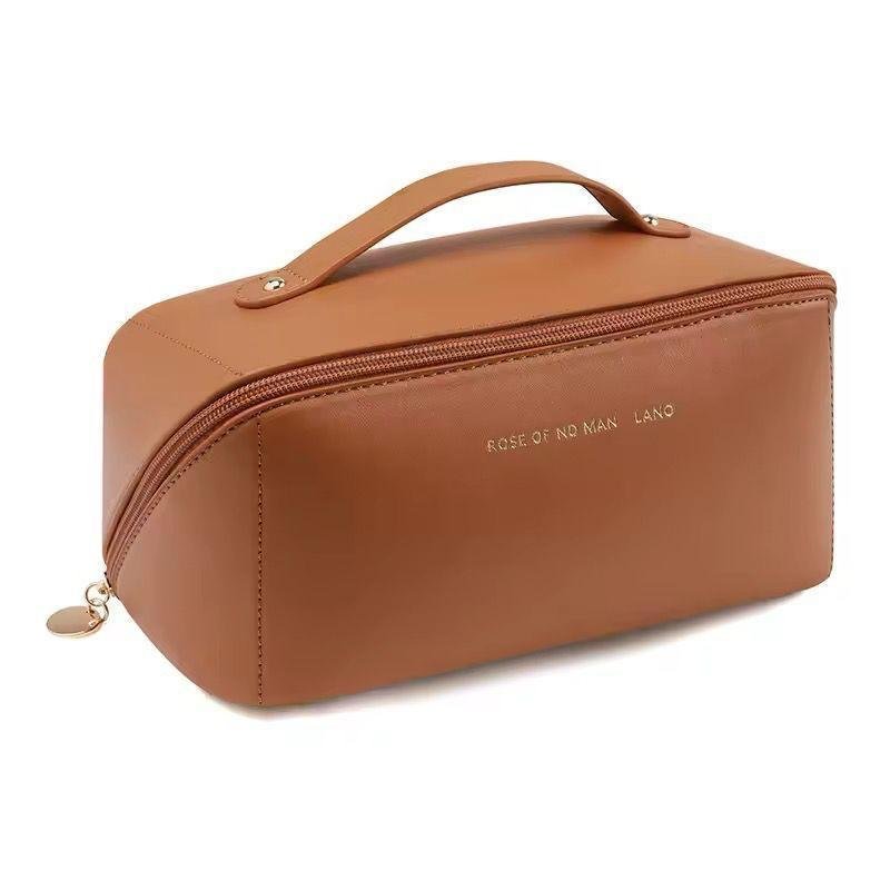 Perfect Makeup Accessory - Fashion Lovers